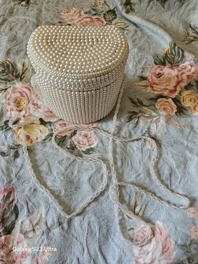 La Regale Pearl Beaded Half Shaped Crossbody Bag - Cream